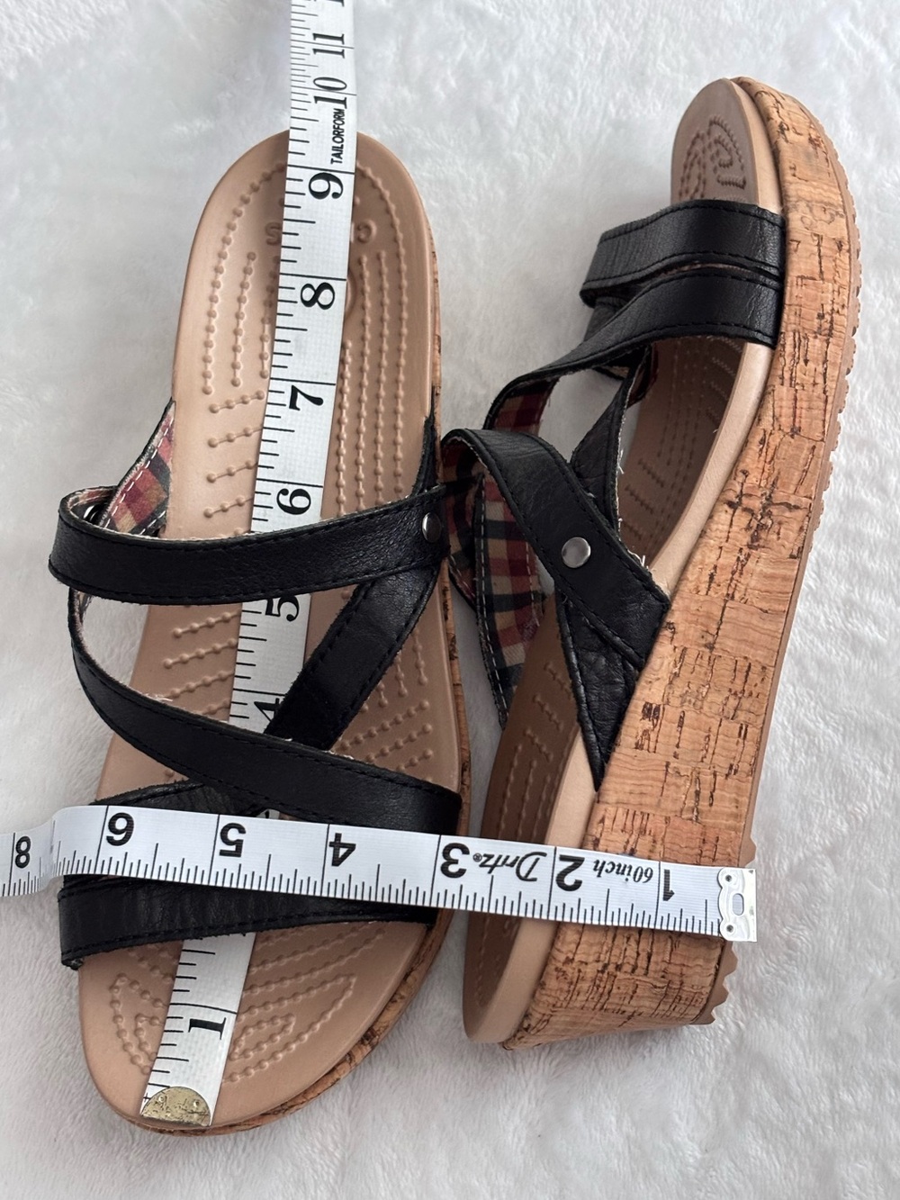 CROCS A-Leigh Black Leather Strappy Cork Platform Wedge Slip On Sandal--EUC--6 - Picture 11 of 11